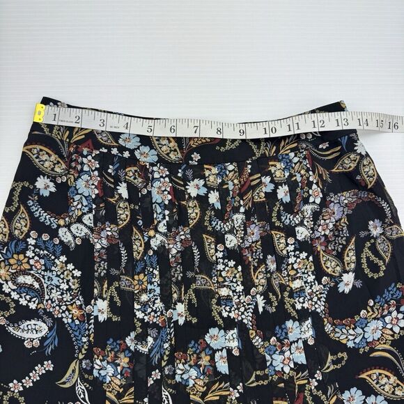 WAYF Black Pleated Floral Paisley Maxi Size XS Lined - Picture 6 of 8